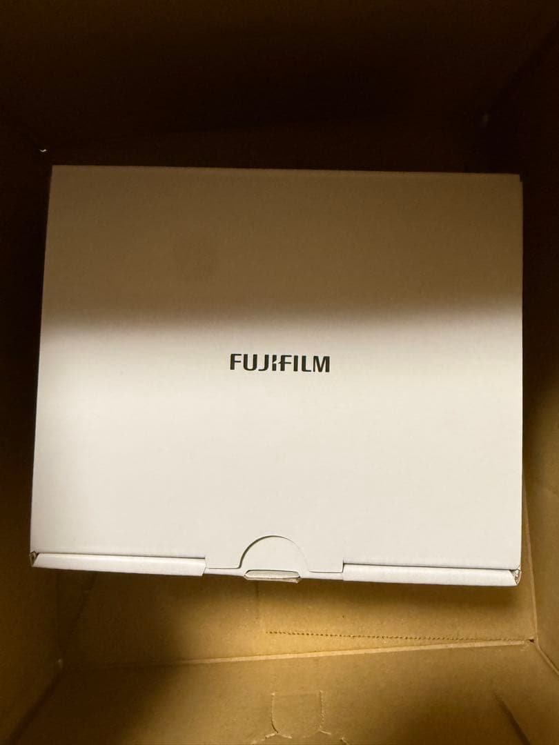 FUJIFILM X half FUJIFILM X-HF1 チャコールシルバー Amazon | 富士フイルム(FUJIFILM) コンパクトデジタルカメラ X-half